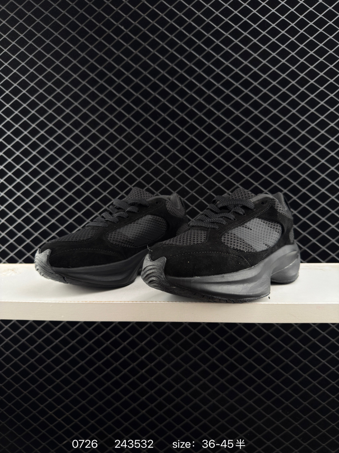 New Balance Warped Runner UWRPOMOB